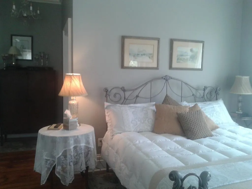 The Allegheny Inn Pittsburgh Guest house