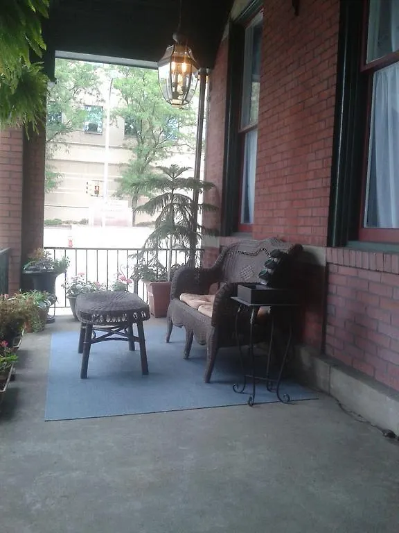 The Allegheny Inn Pittsburgh Penzion