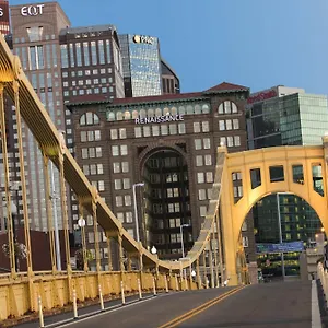 Renaissance Otel